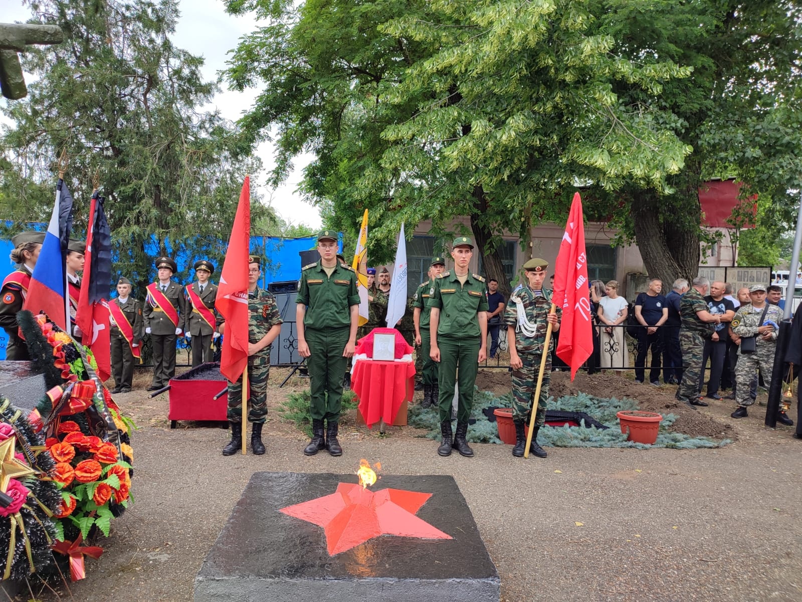 Минераловодский округ. Останков Виктор Ставрополь. Пограничные войска Ставрополь. Могилы погибших летчиков. Мероприятия 22 июня в Александровском Ставропольского края.