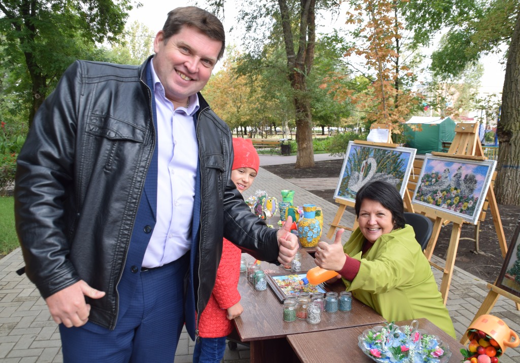 Новости светлограда ставропольского края. Петровский вести Светлоград. Светлоград Ставропольский край Петровские вести. Петровские вести Светлоград Одноклассники. Петровский вести Светлоград последний выпуск.