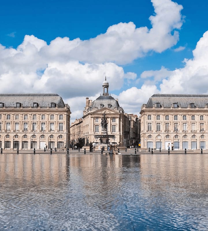 Ville de bordeaux.