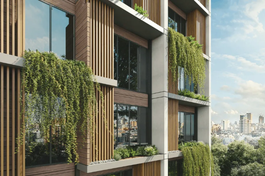 Immeuble moderne avec bois et végétation intégré dans une ville urbaine.