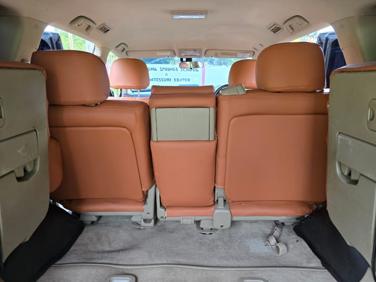 TOYOTA LANDCRUISER 200 SERIES