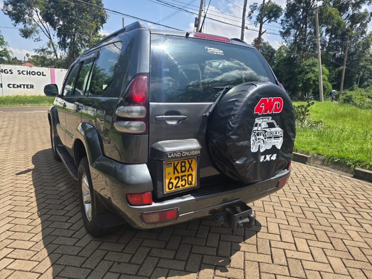 TOYOTA LANDCRUISER J120