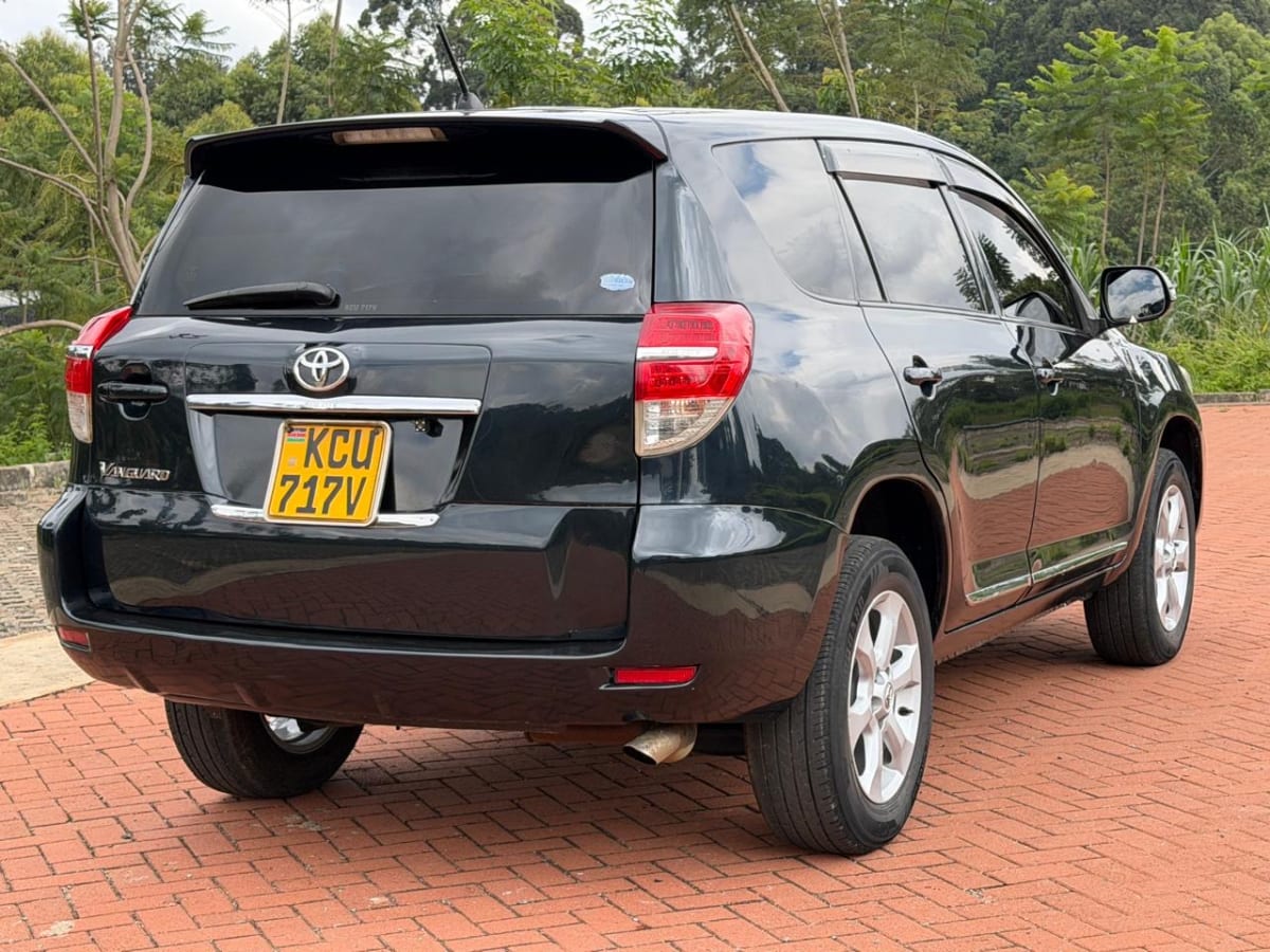TOYOTA VANGUARD