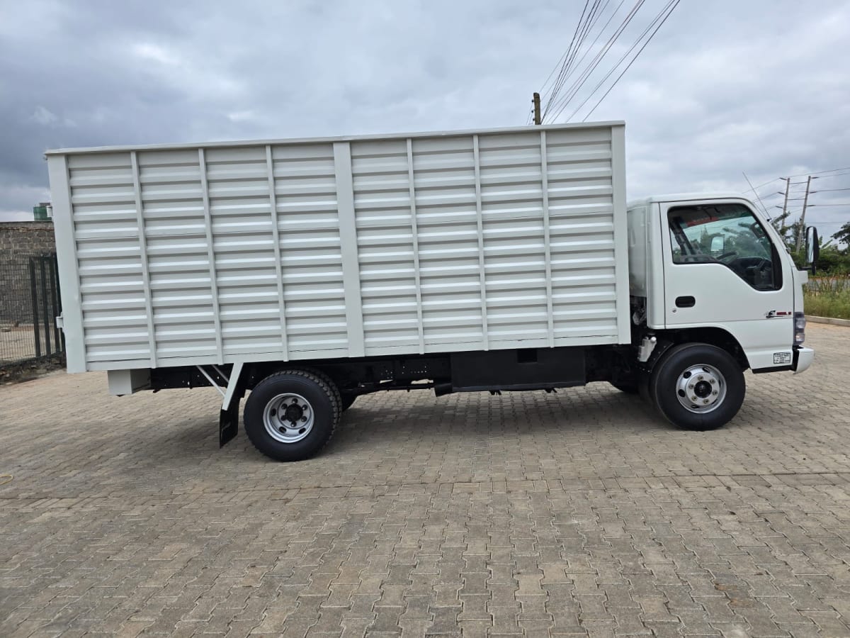 ISUZU NPR LOCAL