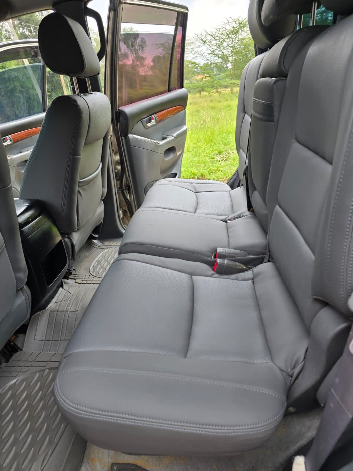 TOYOTA LANDCRUISE J120