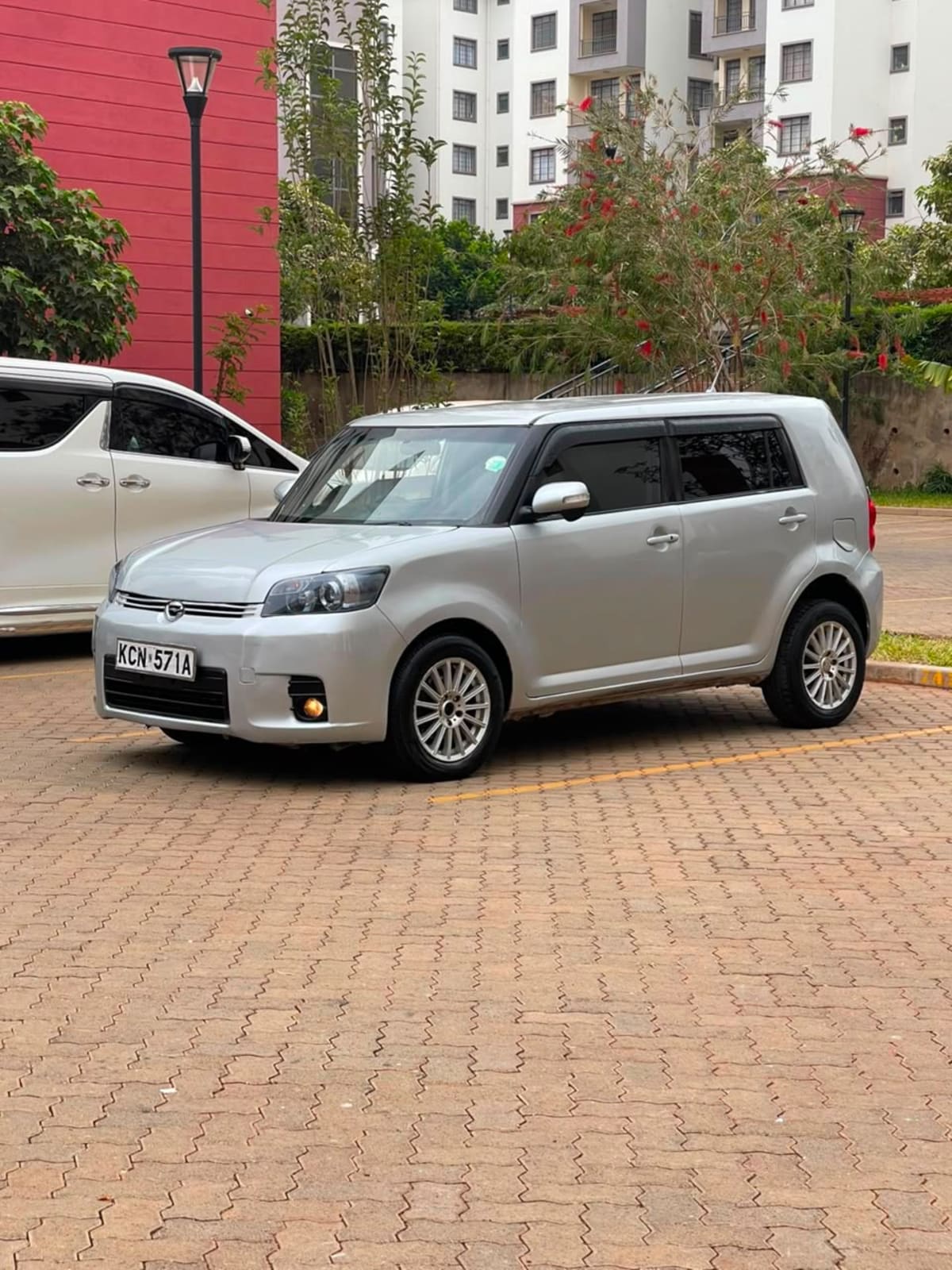 TOYOTA RUMION