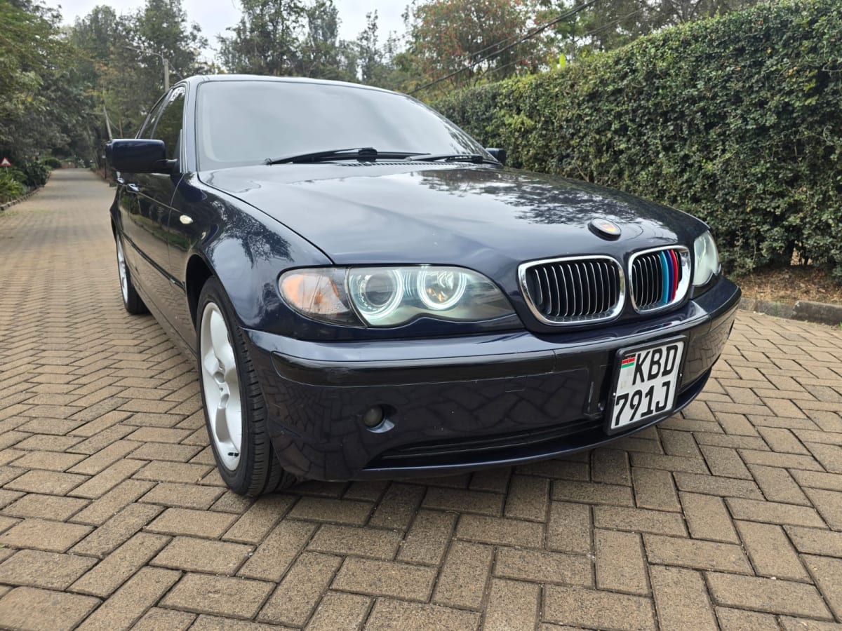 BMW 318i