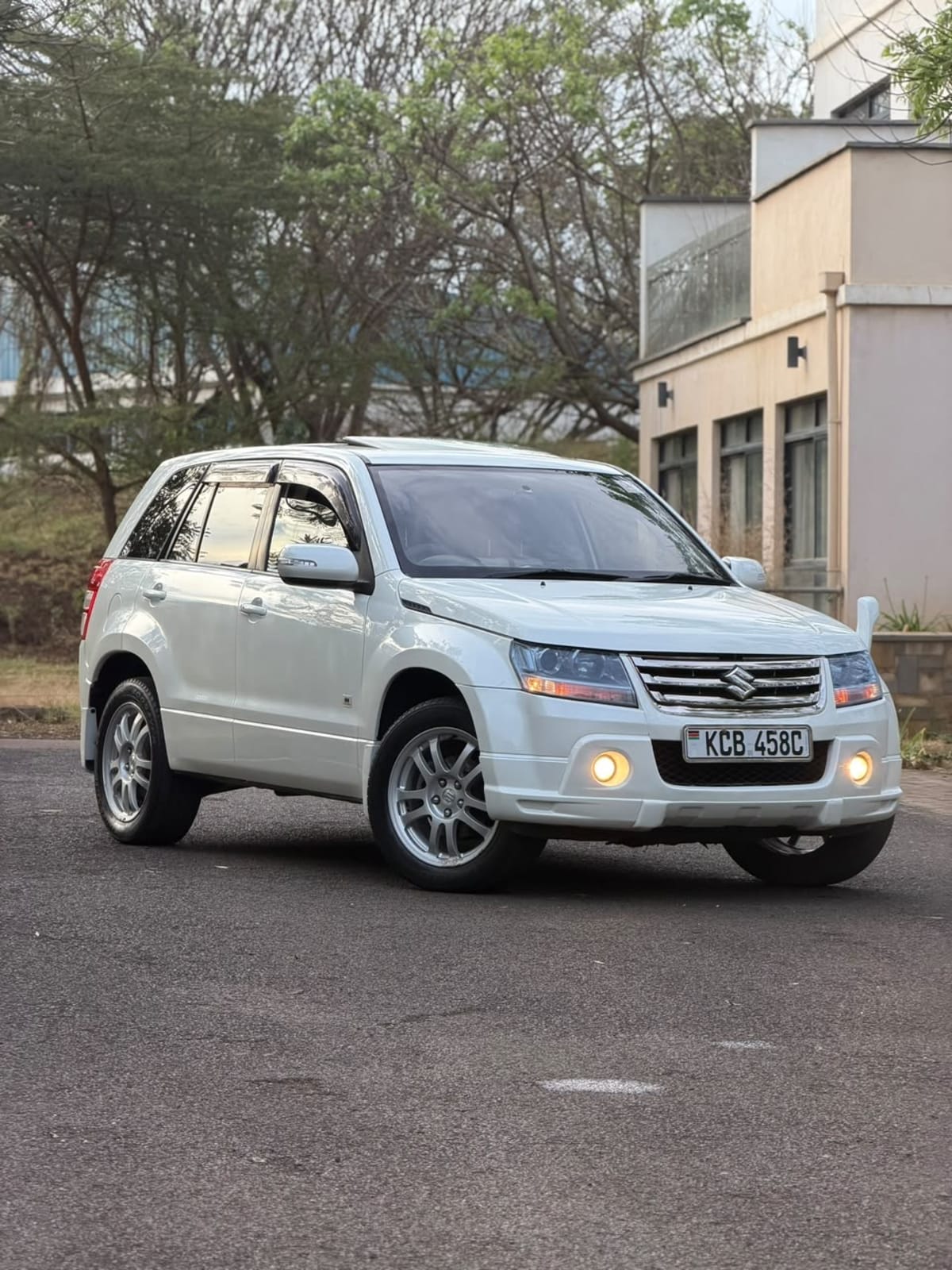 SUZUKI ESCUDO