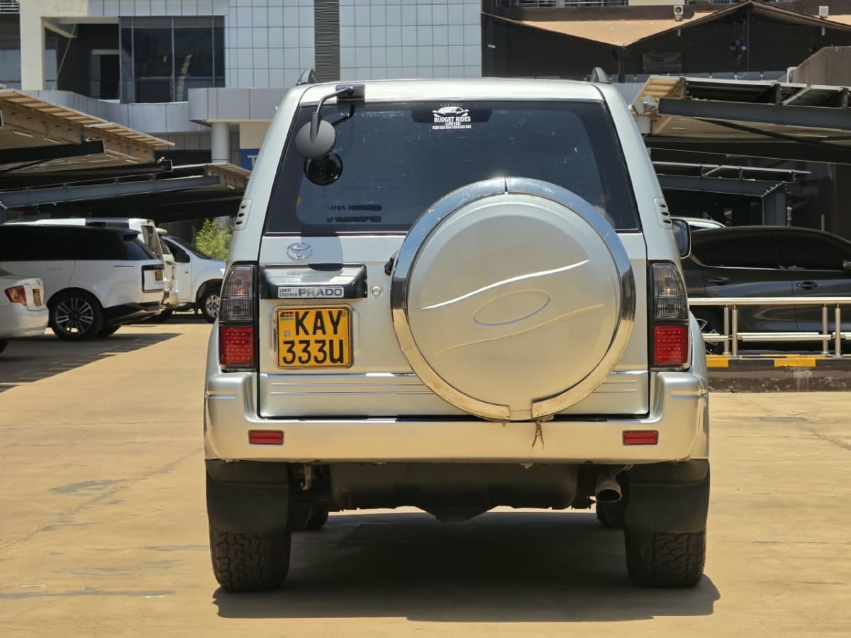 TOYOTA LANDCRUISER J95