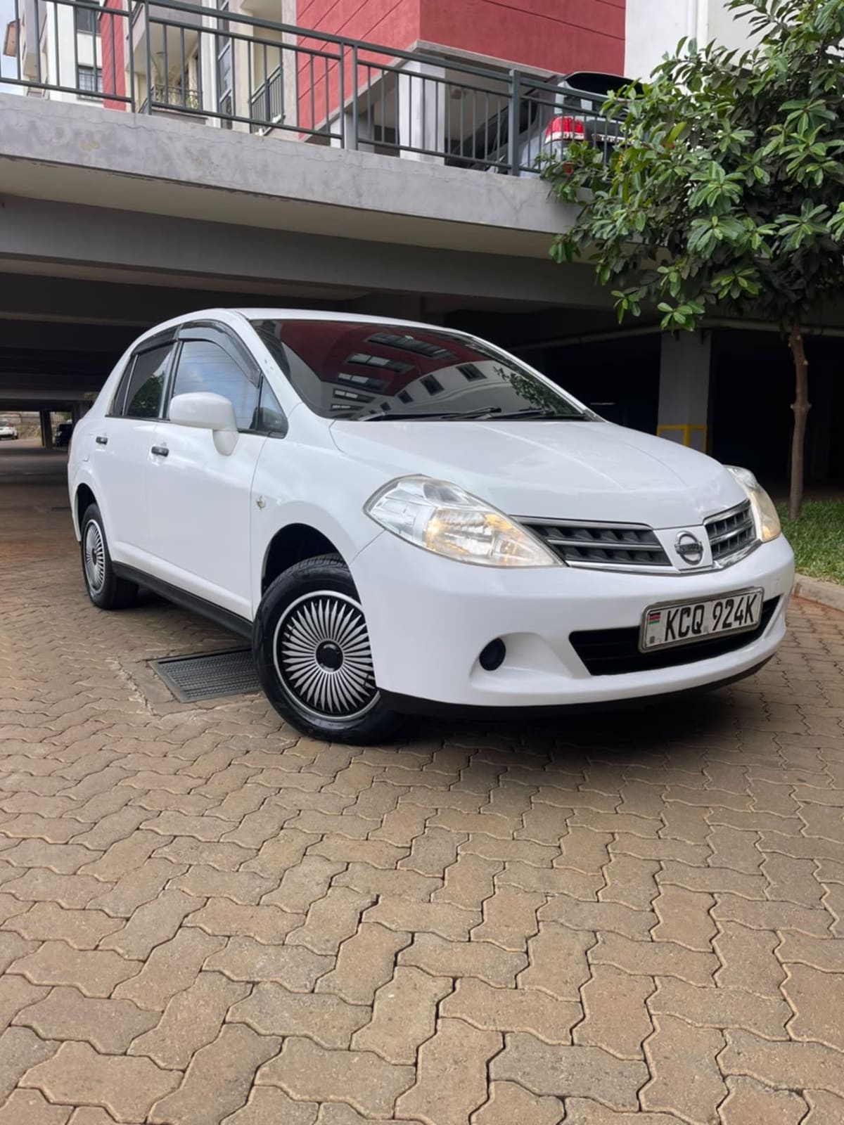 Nissan Tiida