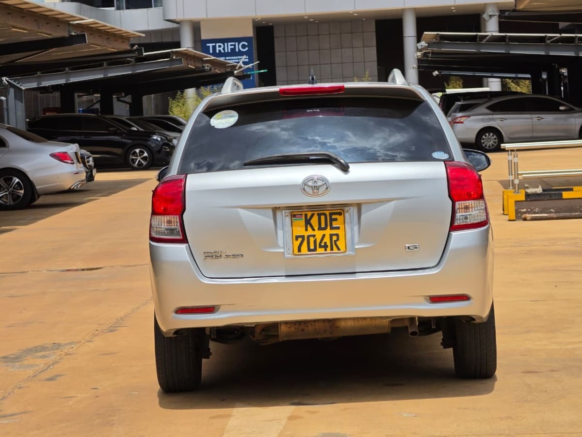 Toyota Fielder