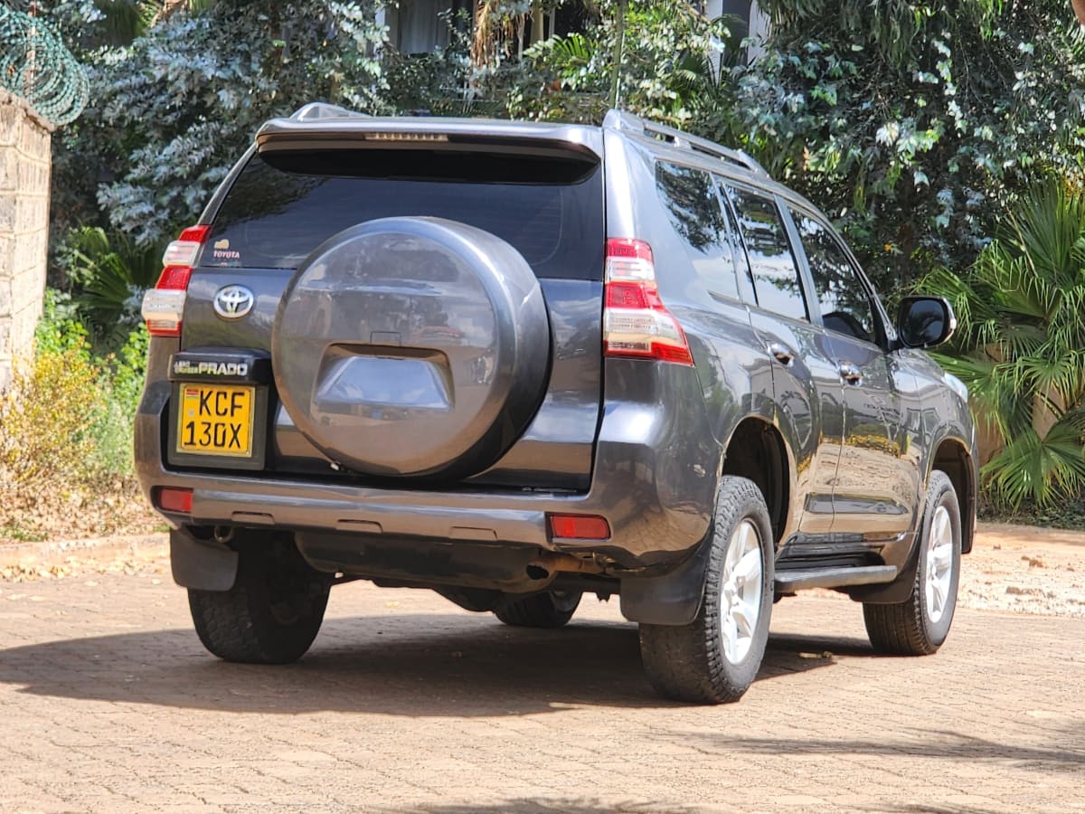 Toyota Landcruiser J150