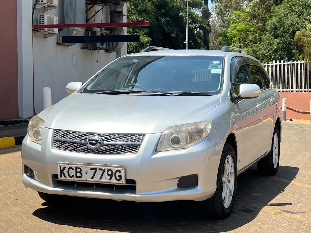Toyota Fielder