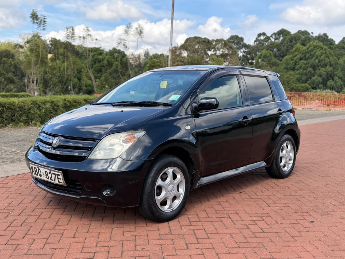 Toyota Ist