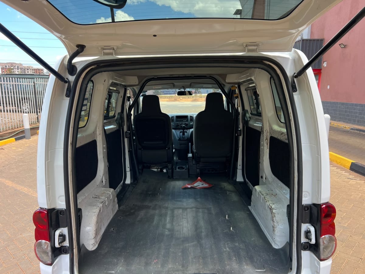 Nissan Nv200