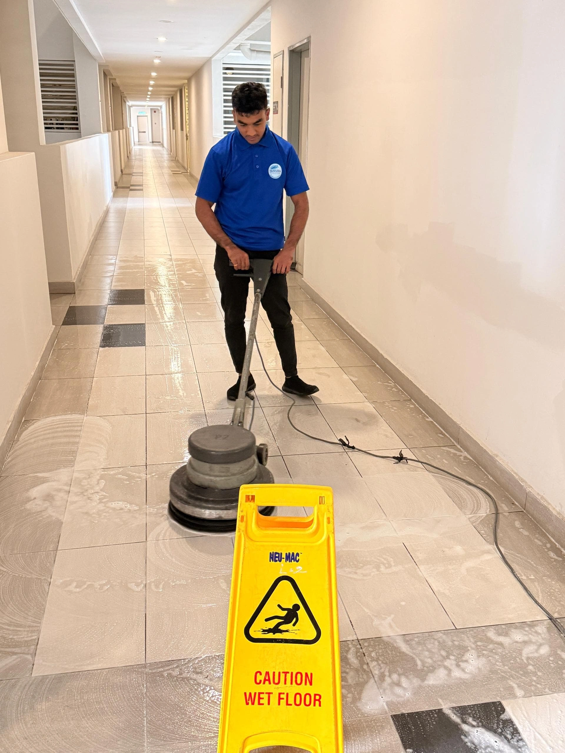 Floor Scrubbing 2