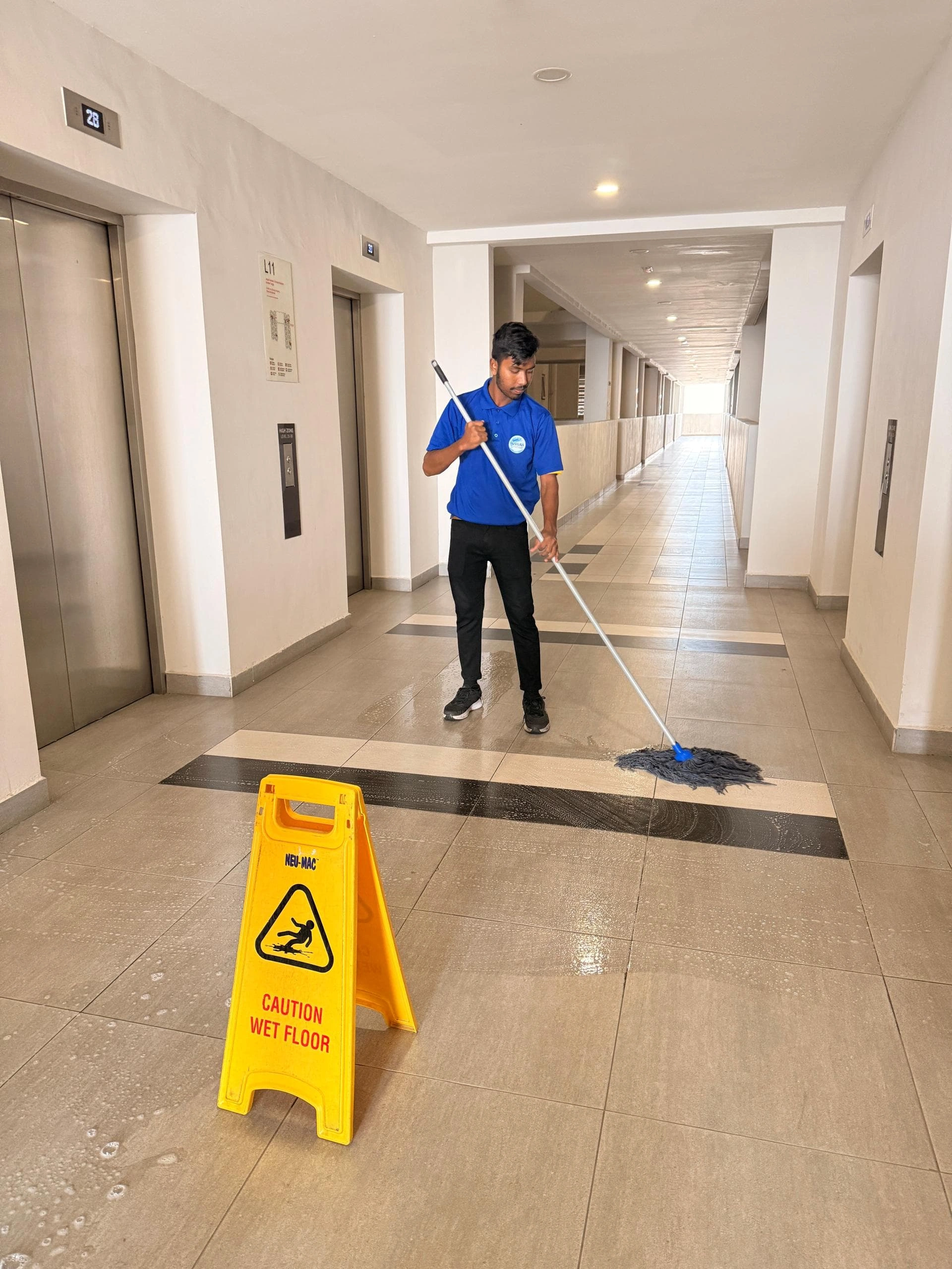 Floor Scrubbing 3