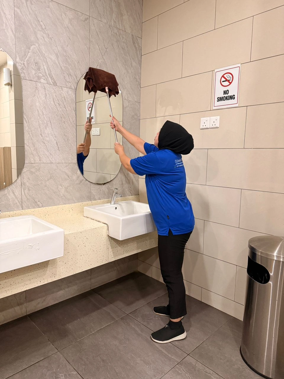 Washroom Care 4
