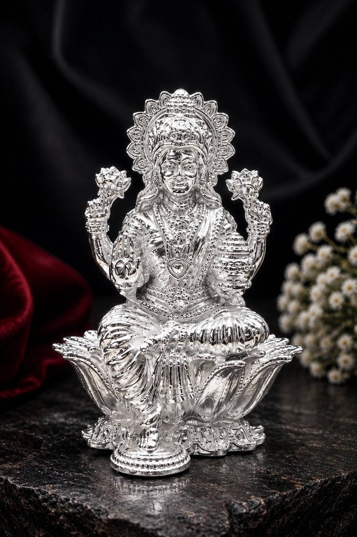 Silver Lakshmi Casting (Kamal Paysod)