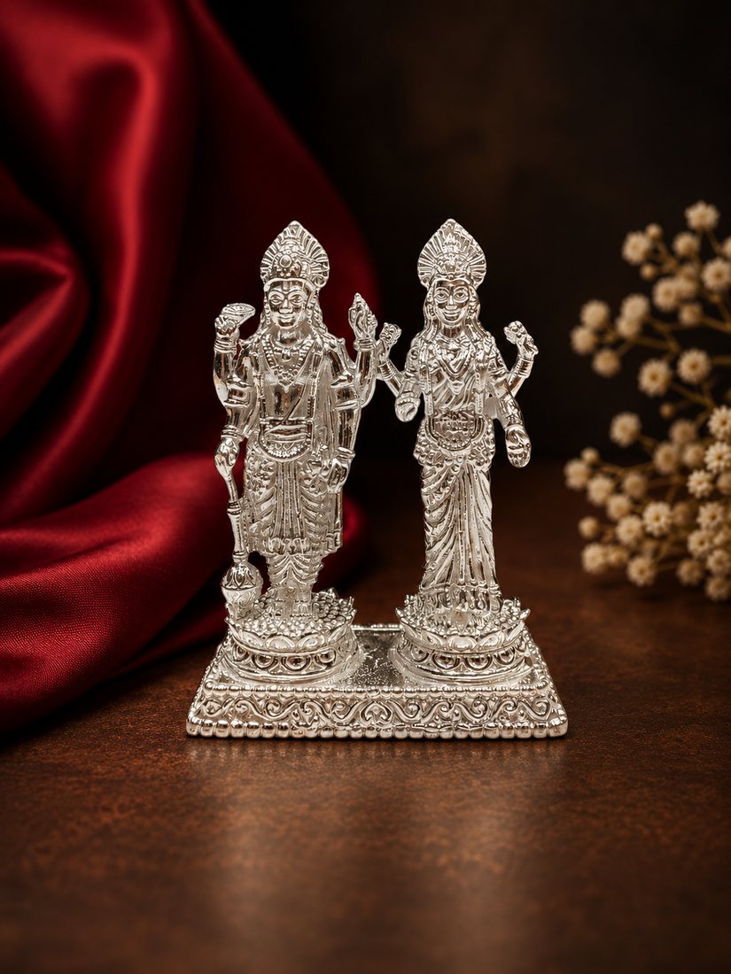 Silver Vishnu Laxmi Casting
