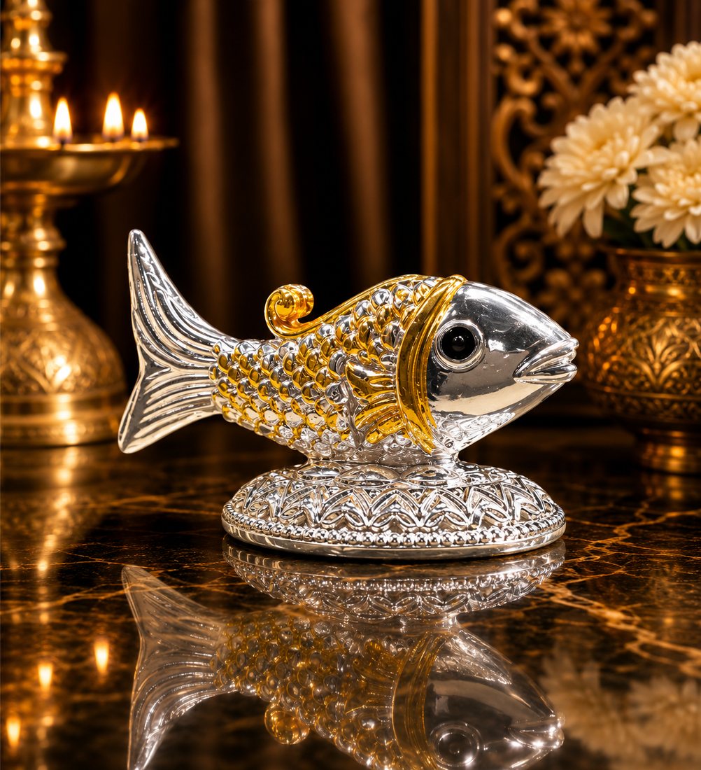 Silver Colour Fish Casting