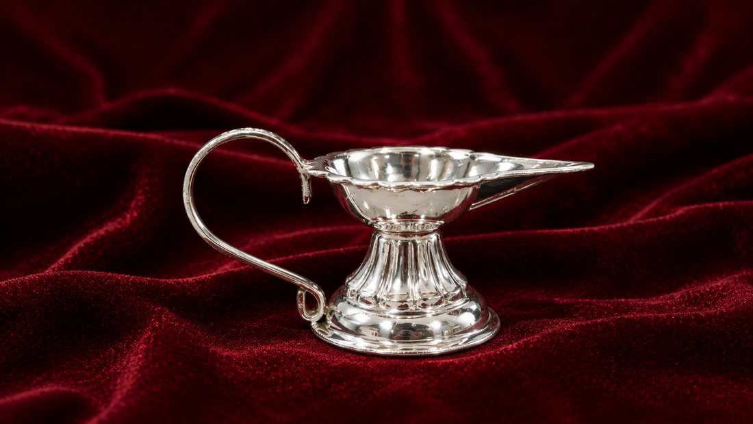 Silver Doodh Bondla Stand