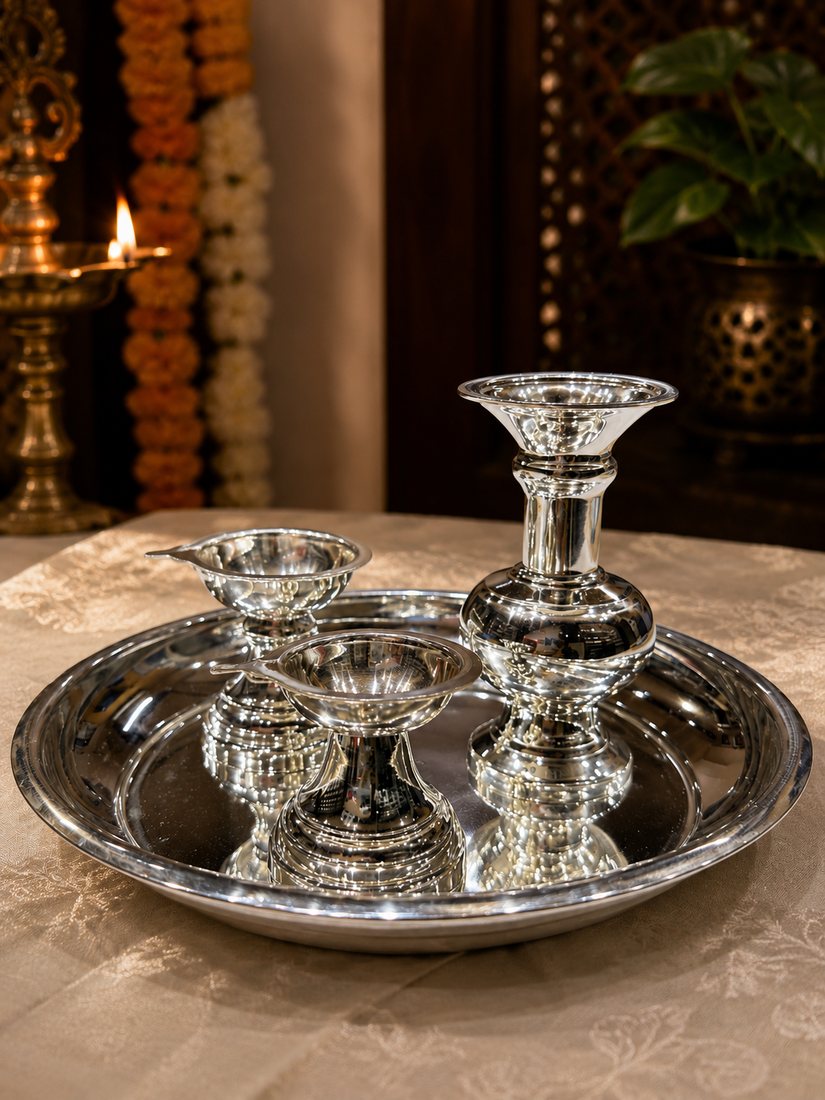 Silver Artiset Taman