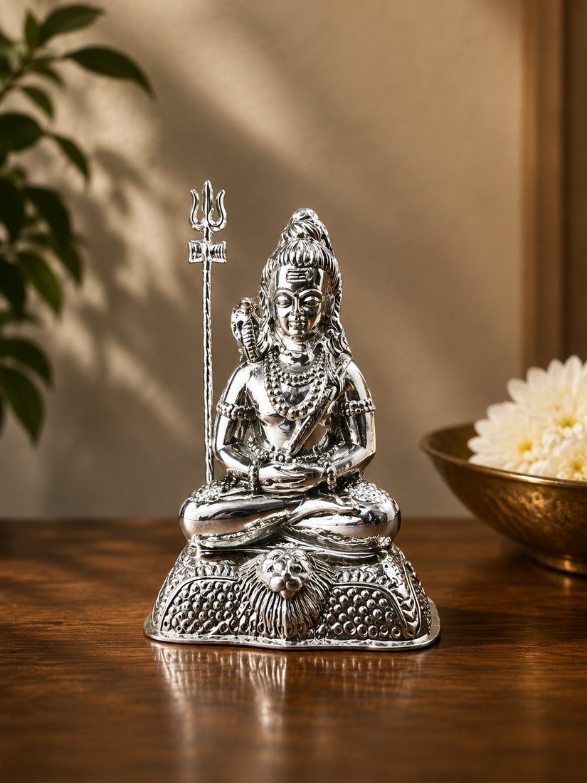 Silver Shankar Murti