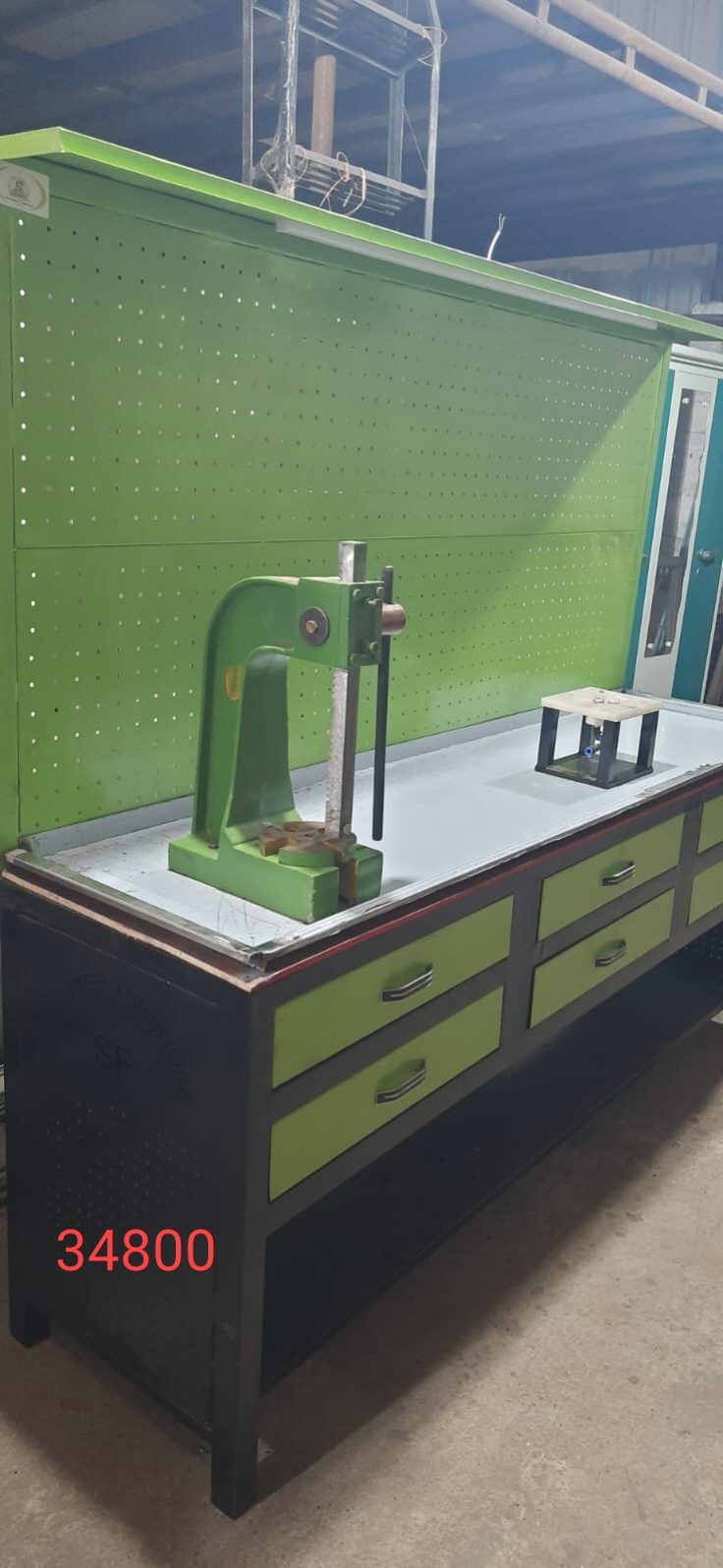 Service Counter with Tool Board