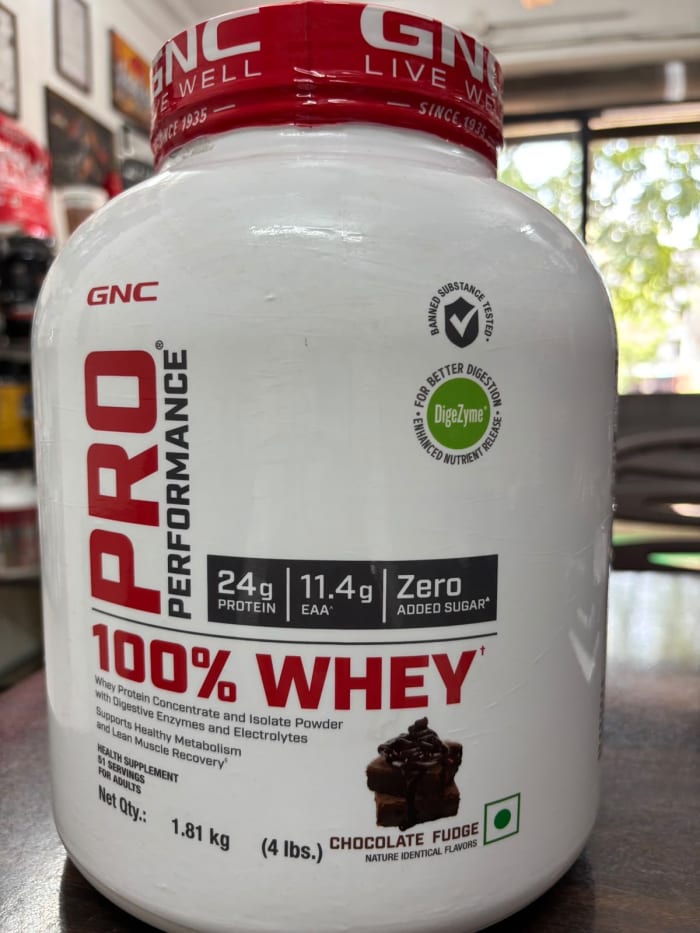 GNC Pro Performance 100% Whey