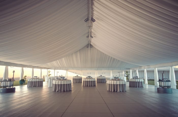 PVC en rollo en un evento de exterior