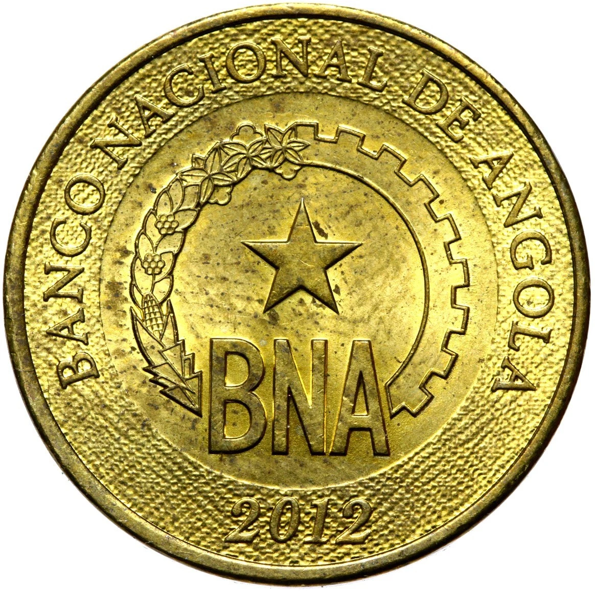 1 kwanza good 2013 dos angola