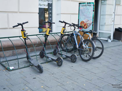 Мэрия Екатеринбурга разработает документ ограничивающий работу самокатов