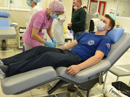 Более 300 свердловчан готовы стать донорами костного мозга