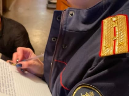 В Алапаевске местный житель признан виновным в преступлениях в отношении представителя власти