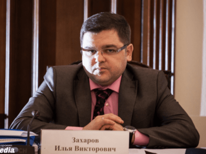 Илья Захаров опроверг, что бюджетников заставляют голосовать за Приборостроительный завод