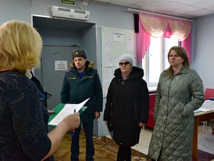 В рамках командно-штабной тренировки проведена проверка пункта временного размещения