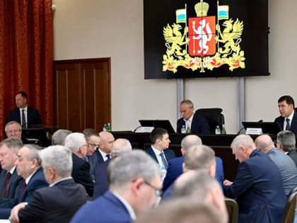 Евгений Куйвашев заявил о грядущей реформе системы подготовки профессиональных кадров в Свердловской области