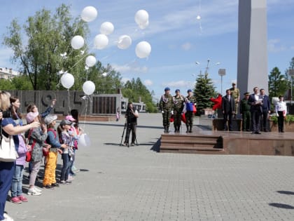 В Дзержинском районе прошел митинг, посвященный Дню памяти и скорби