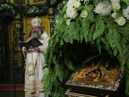 Митрополит Кирилл совершит Рождественские богослужения в Свято-Троицком кафедральном соборе