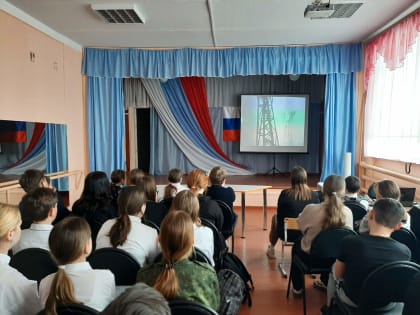 ОН ВЕК КОСМИЧЕСКИЙ ОТКРЫЛ