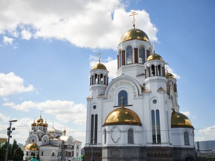 Протоирей Андрей Канев: “Их задача не вести в атаку, их задача помогать”