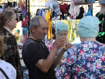 На Покровской ярмарке (фото)