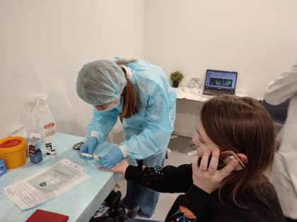 Свердловские врачи приглашают жителей Екатеринбурга пройти бесплатное комплексное обследование в День города