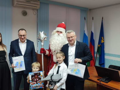 Сергей Никонов исполнил мечту качканарского ребёнка из многодетной семьи