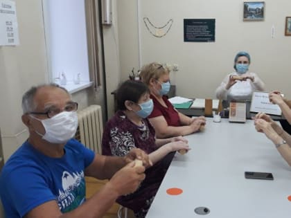 Более 15 тысяч уральцев стали участниками профилактических мероприятий в месячник пенсионера Свердловской области