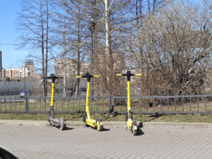 Свыше 60 человек пострадали при катании на электросамокатах в Екатеринбурге с начала года