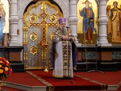 «Онлайн с уральским батюшкой»: тема очередной встречи -«Под покровом святых Царственных страстотерпцев»
