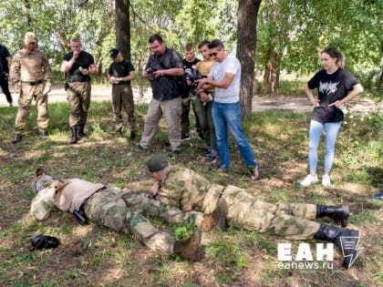 Самопомощь: корреспондент ЕАН под Екатеринбургом обучался азам тактической медицины. ФОТО