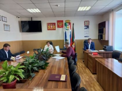 Состоялось заседание постоянной депутатской комиссии по промышленной, аграрной, природоохранной политике и коммунальному хозяйству